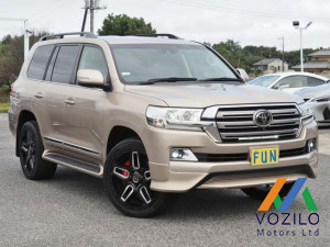 Toyota LandCruiser ZX (V8)